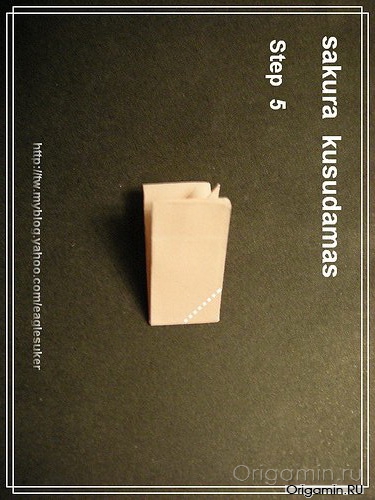 цветы из бумаги