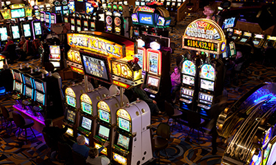 Когда началась популярность игр в казино?