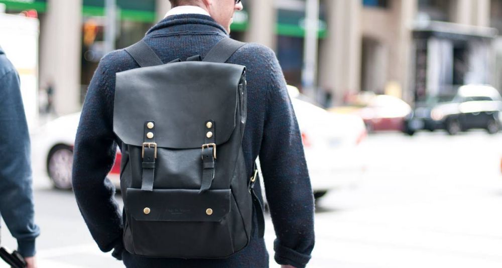Рюкзак – универсальная сумка для города